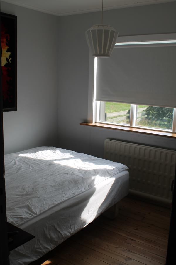 Midhop guesthouse Thingeyrar Extérieur photo